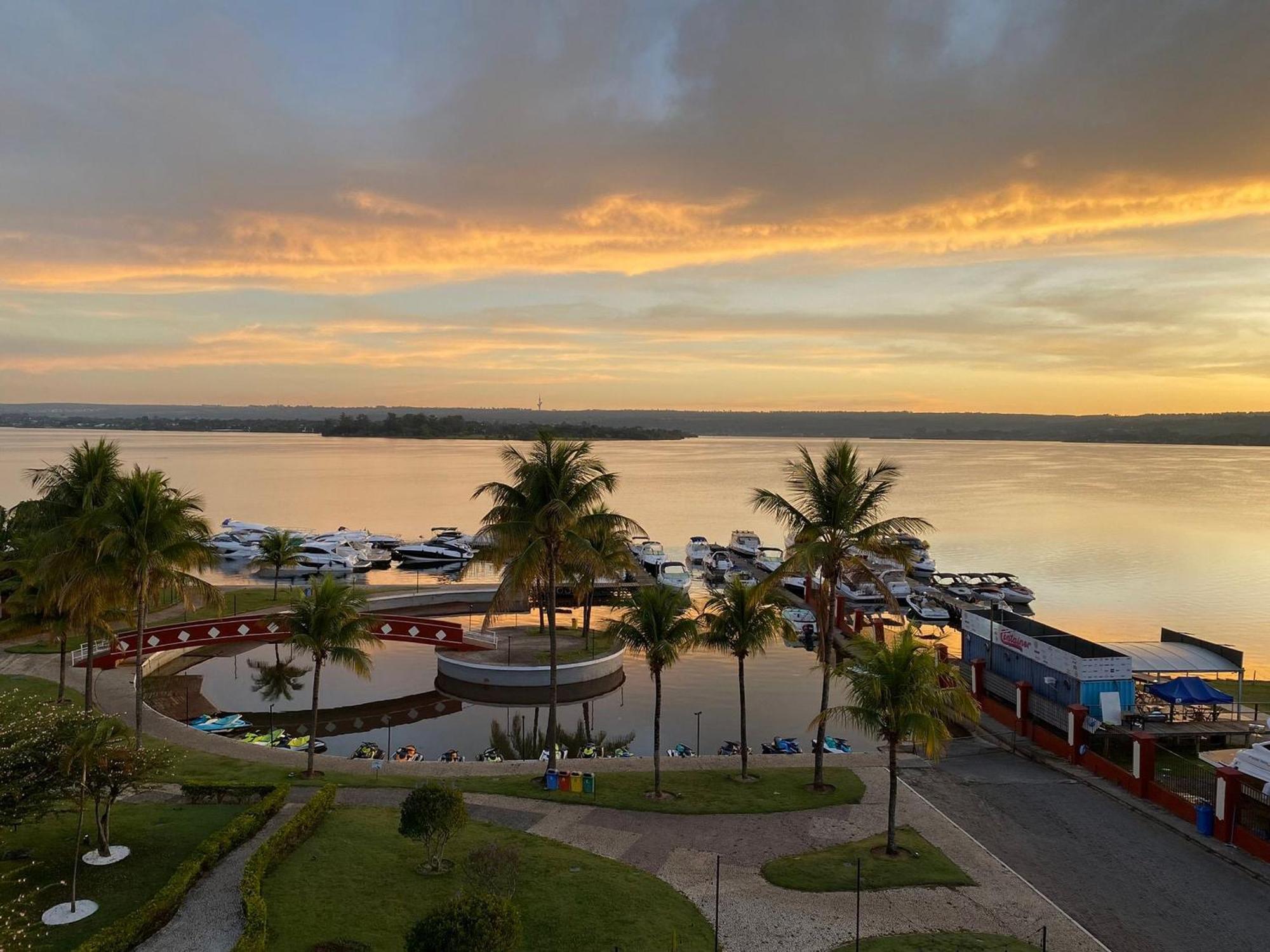 Flat Beira Lago No Centro De Bsb Brasília Ngoại thất bức ảnh